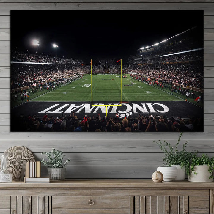 Cincinnati Bearcats Football Team Print - Nippert Stadium Wall Art Canvas Print