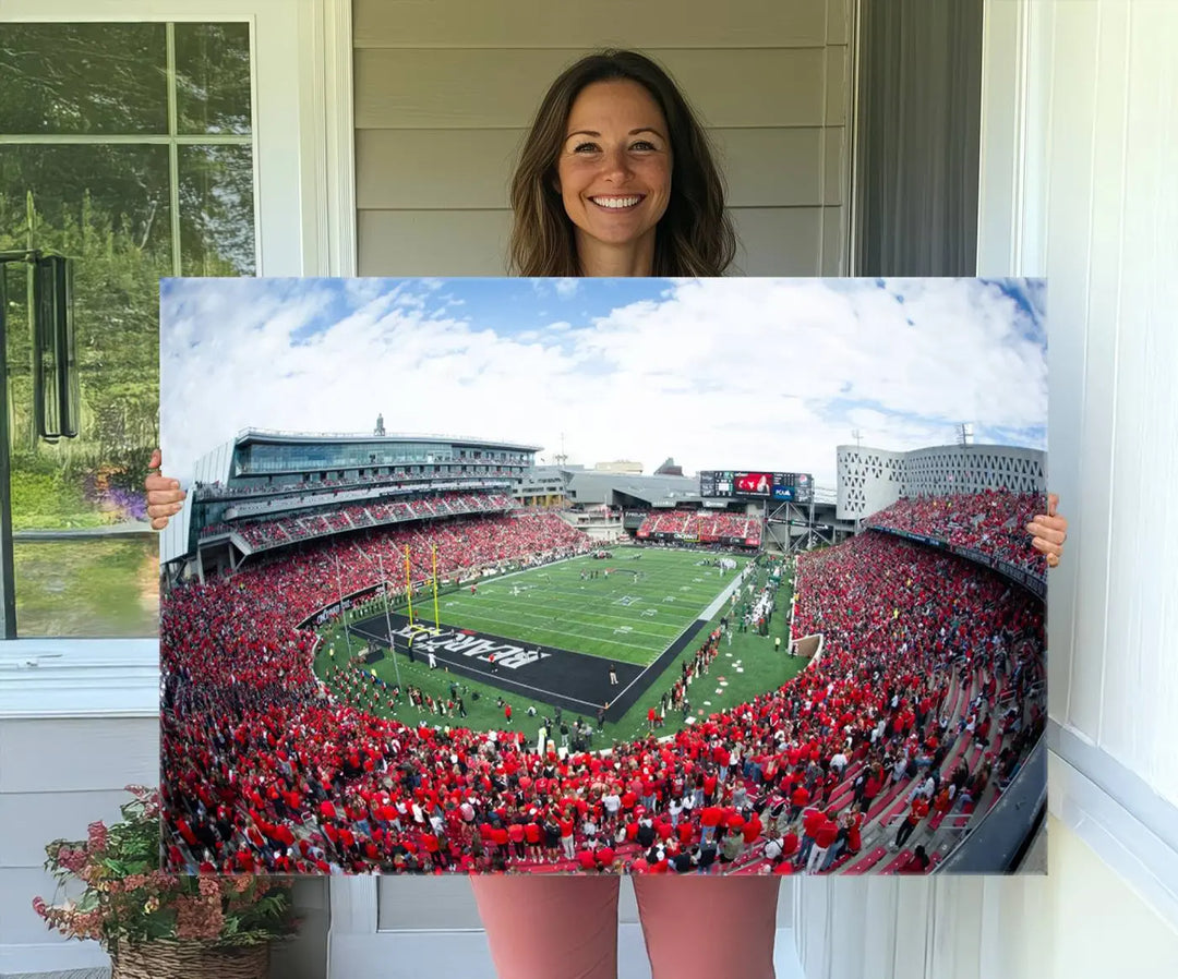 Cincinnati Bearcats Football Team Print - Nippert Stadium Wall Art Canvas Print