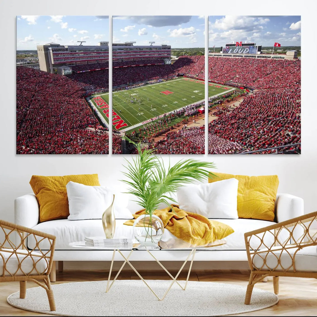 University of Nebraska Cornhuskers Football Team Print - Lincoln Memorial Stadium Wall Art Canvas Print