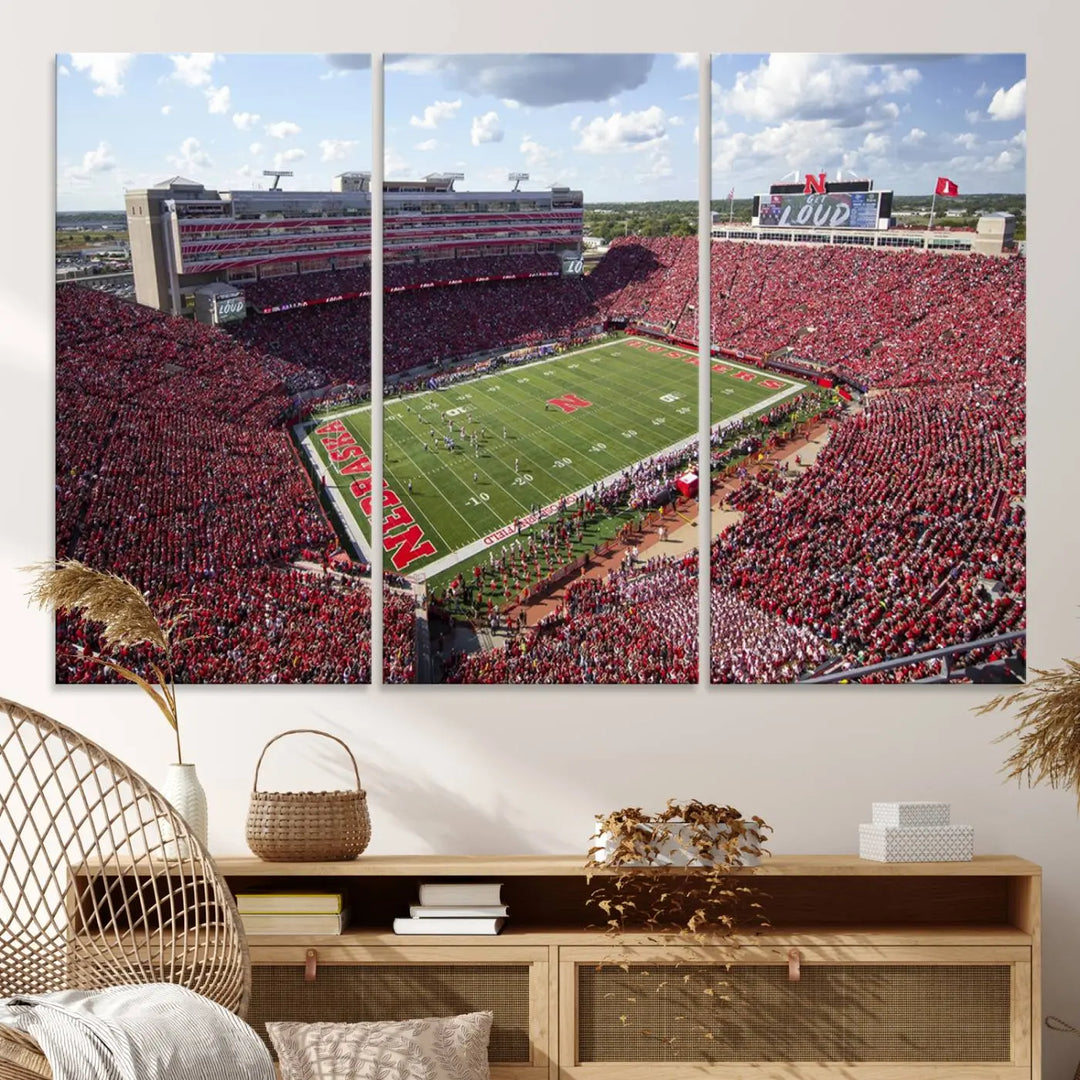 University of Nebraska Cornhuskers Football Team Print - Lincoln Memorial Stadium Wall Art Canvas Print