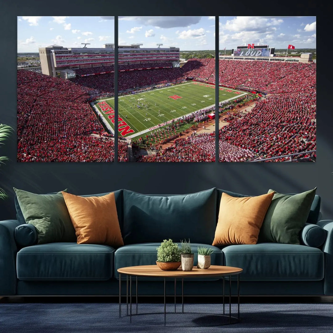 University of Nebraska Cornhuskers Football Team Print - Lincoln Memorial Stadium Wall Art Canvas Print