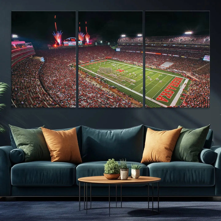 University of Nebraska Cornhuskers Football Team Print - Lincoln Memorial Stadium Wall Art Canvas Print