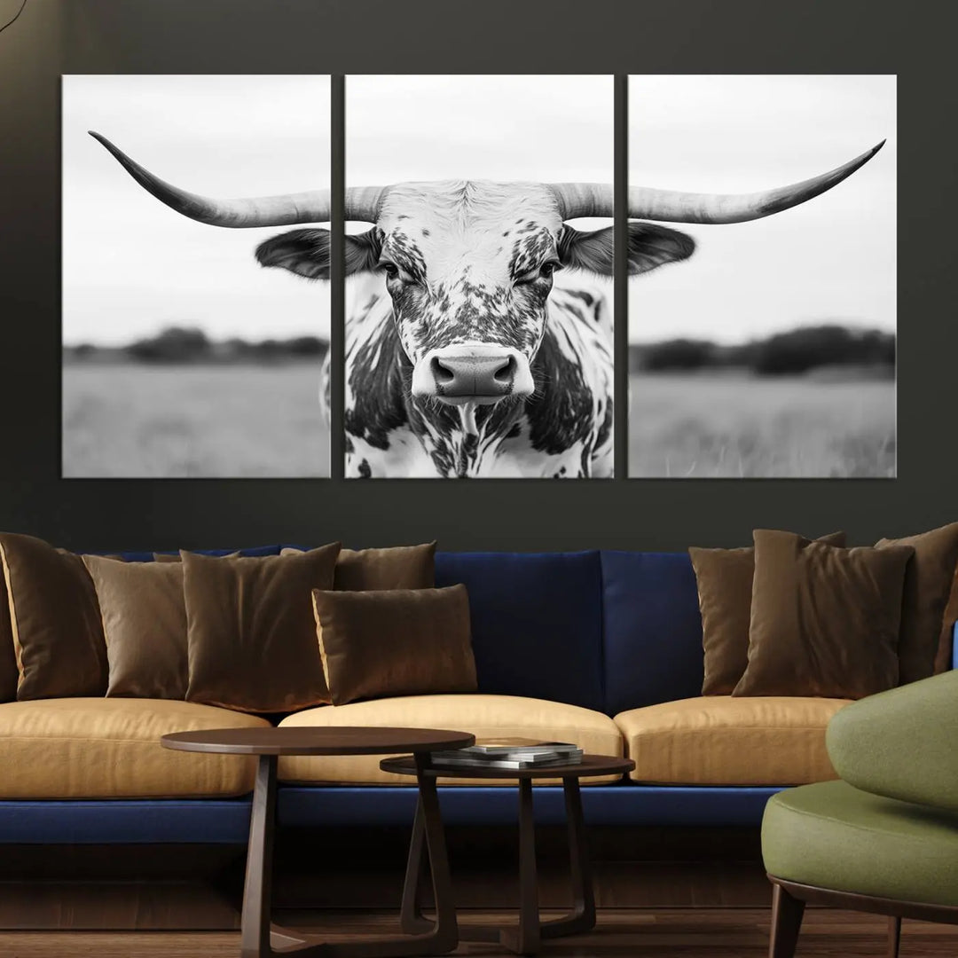 Highland Cow Wall Art - Black and White Western Longhorn Canvas - Farmhouse Living Room Decor - Southwestern Animal Artwork for Home