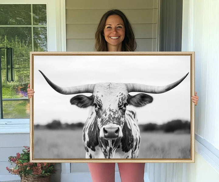 Highland Cow Wall Art - Black and White Western Longhorn Canvas - Farmhouse Living Room Decor - Southwestern Animal Artwork for Home