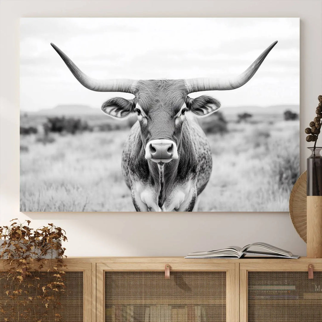 Highland Cow Wall Art Print - Black and White Texas Western Longhorn Canvas - Farmhouse Decor Print - Southwestern Animal Artwork for Home