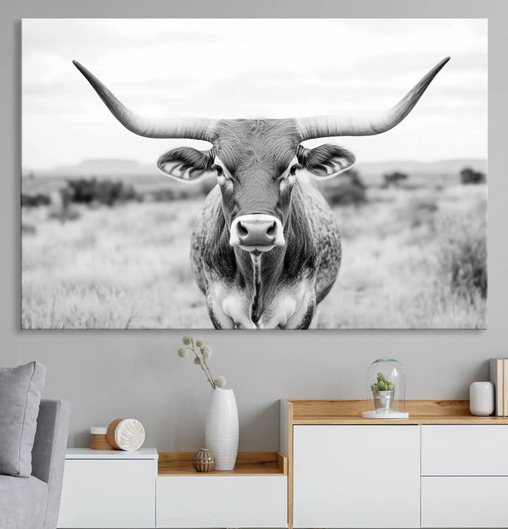 Highland Cow Wall Art Print - Black and White Texas Western Longhorn Canvas - Farmhouse Decor Print - Southwestern Animal Artwork for Home