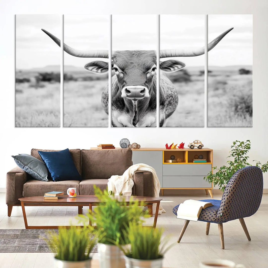 Highland Cow Wall Art Print - Black and White Texas Western Longhorn Canvas - Farmhouse Decor Print - Southwestern Animal Artwork for Home