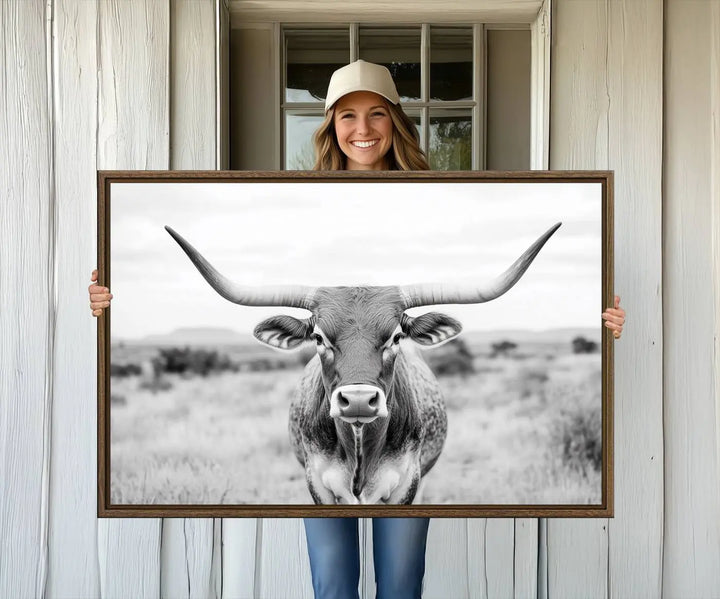 Highland Cow Wall Art Print - Black and White Texas Western Longhorn Canvas - Farmhouse Decor Print - Southwestern Animal Artwork for Home