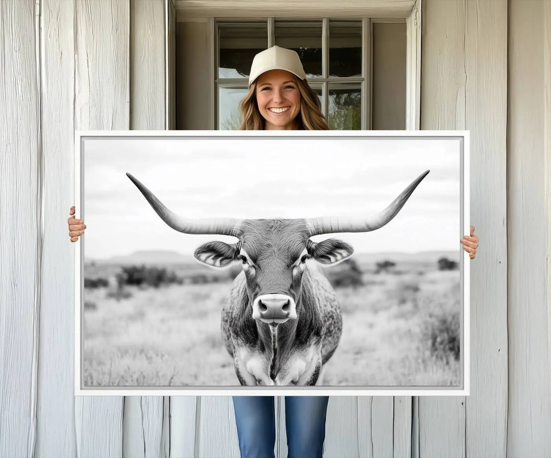 Highland Cow Wall Art Print - Black and White Texas Western Longhorn Canvas - Farmhouse Decor Print - Southwestern Animal Artwork for Home