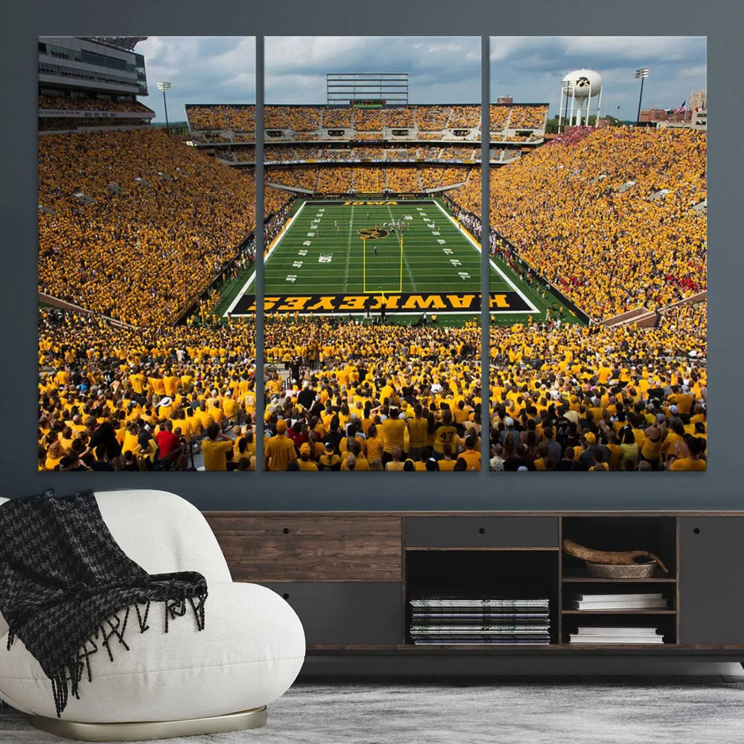 Kinnick Stadium - Iowa Hawkeyes Football Team Print - Iowa City Kinnick Stadium Wall Art Canvas Print