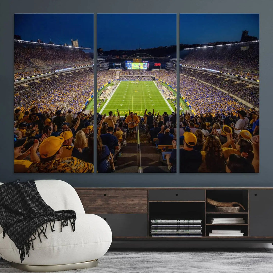 Pittsburgh Panthers Football Team Print - Pittsburgh Acrisure Stadium Wall Art Canvas Print