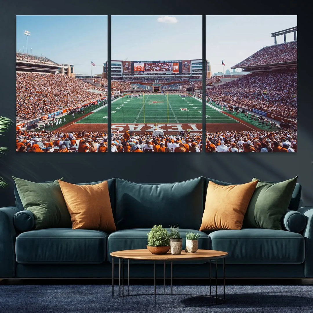 University of Texas Longhorns Football Team Print - Austin Darrell K Royal-Texas Memorial Stadium at Campbell-Williams Field Wall Art Canvas Print