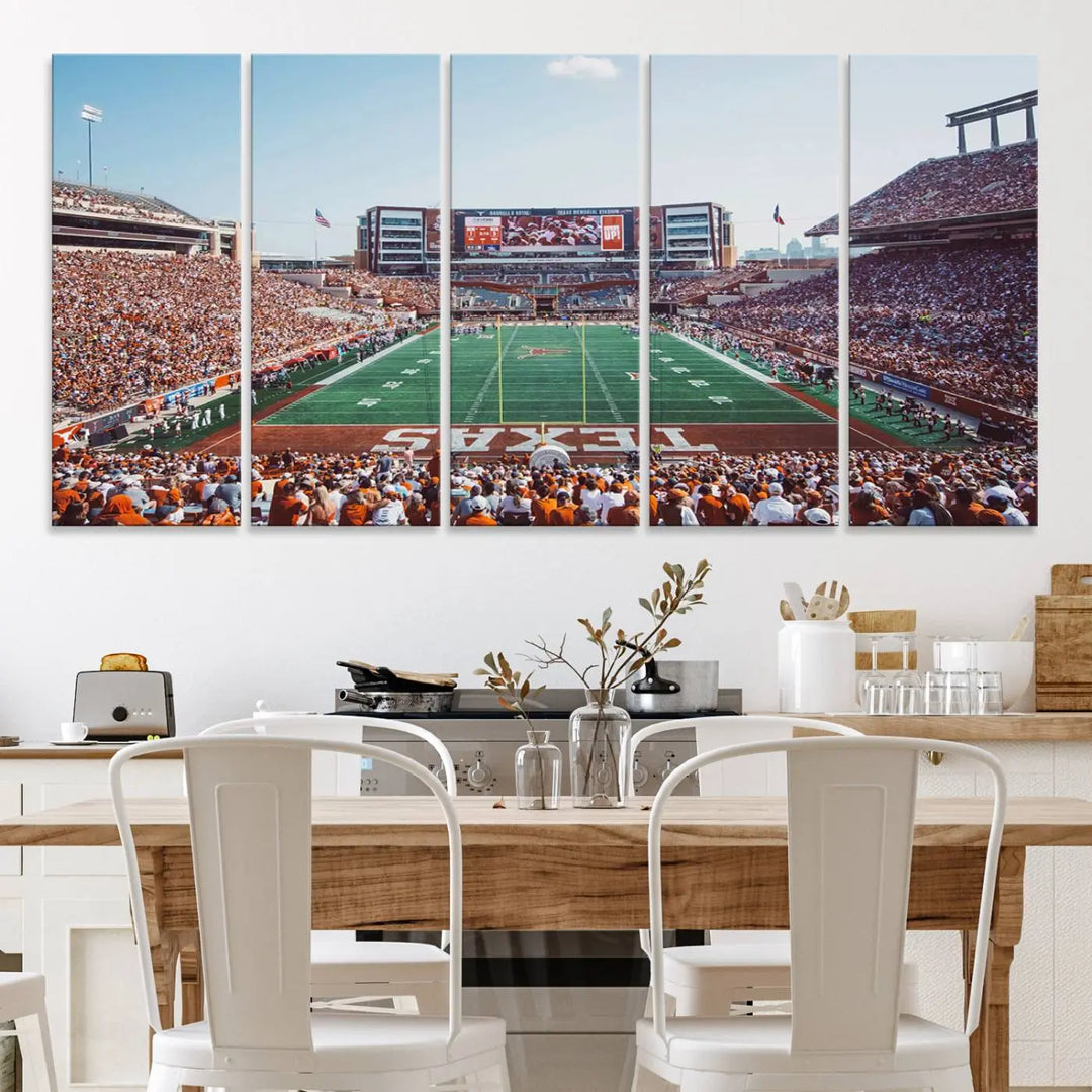 University of Texas Longhorns Football Team Print - Austin Darrell K Royal-Texas Memorial Stadium at Campbell-Williams Field Wall Art Canvas Print