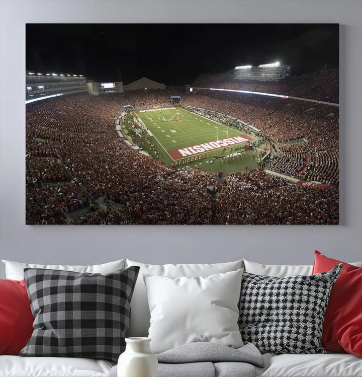 Wisconsin Badgers Football Team Print - Madison Camp Randall Stadium Wall Art Canvas Print