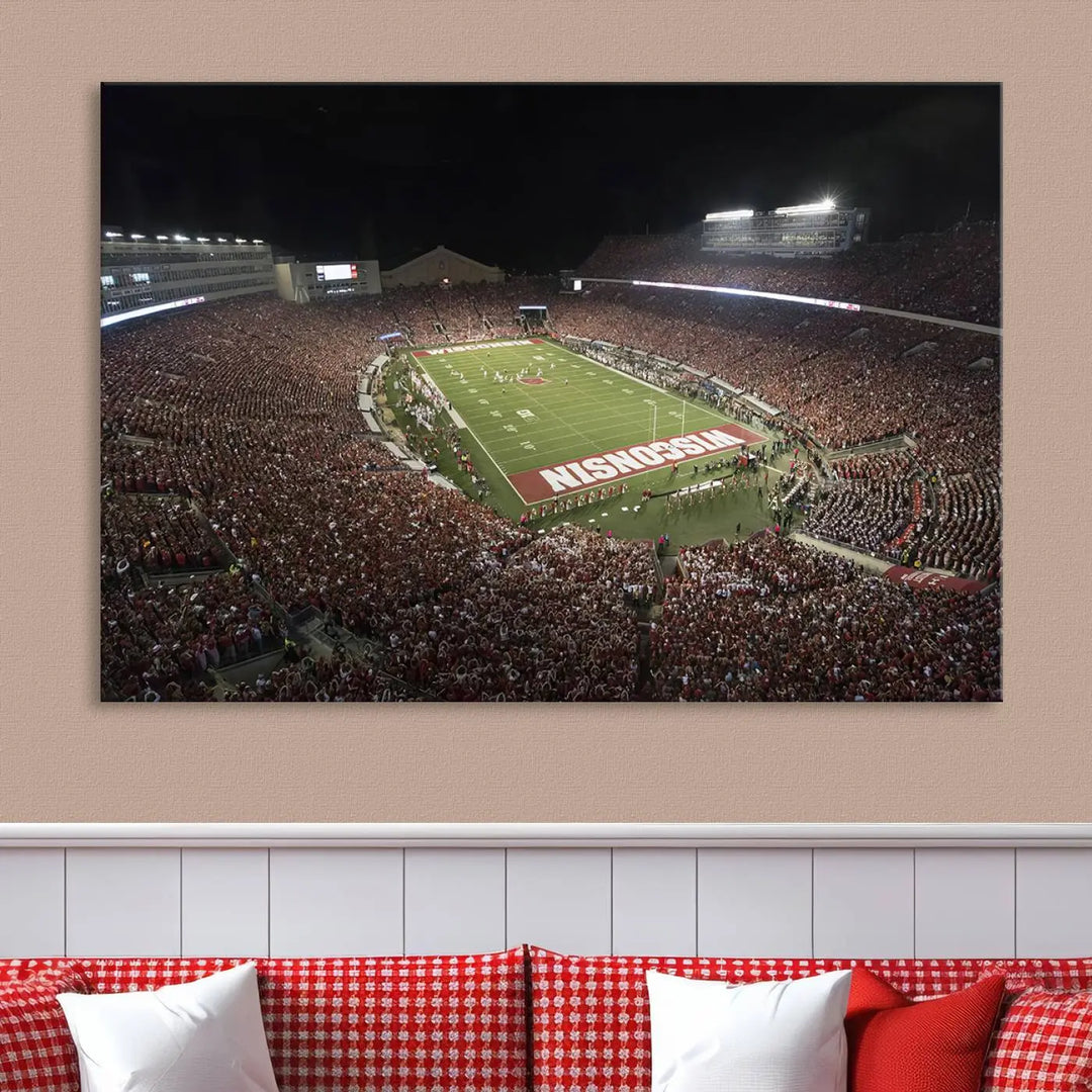 Wisconsin Badgers Football Team Print - Madison Camp Randall Stadium Wall Art Canvas Print