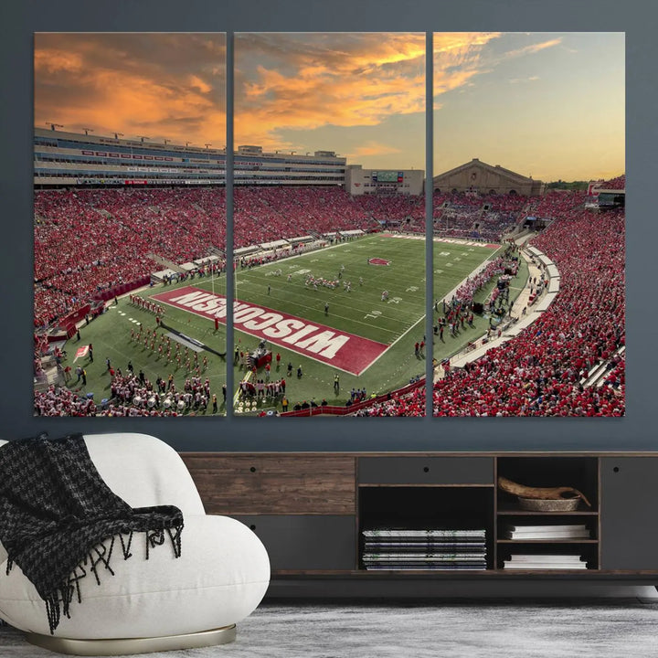 Wisconsin Badgers Football Team Print - Madison Camp Randall Stadium Wall Art Canvas Print