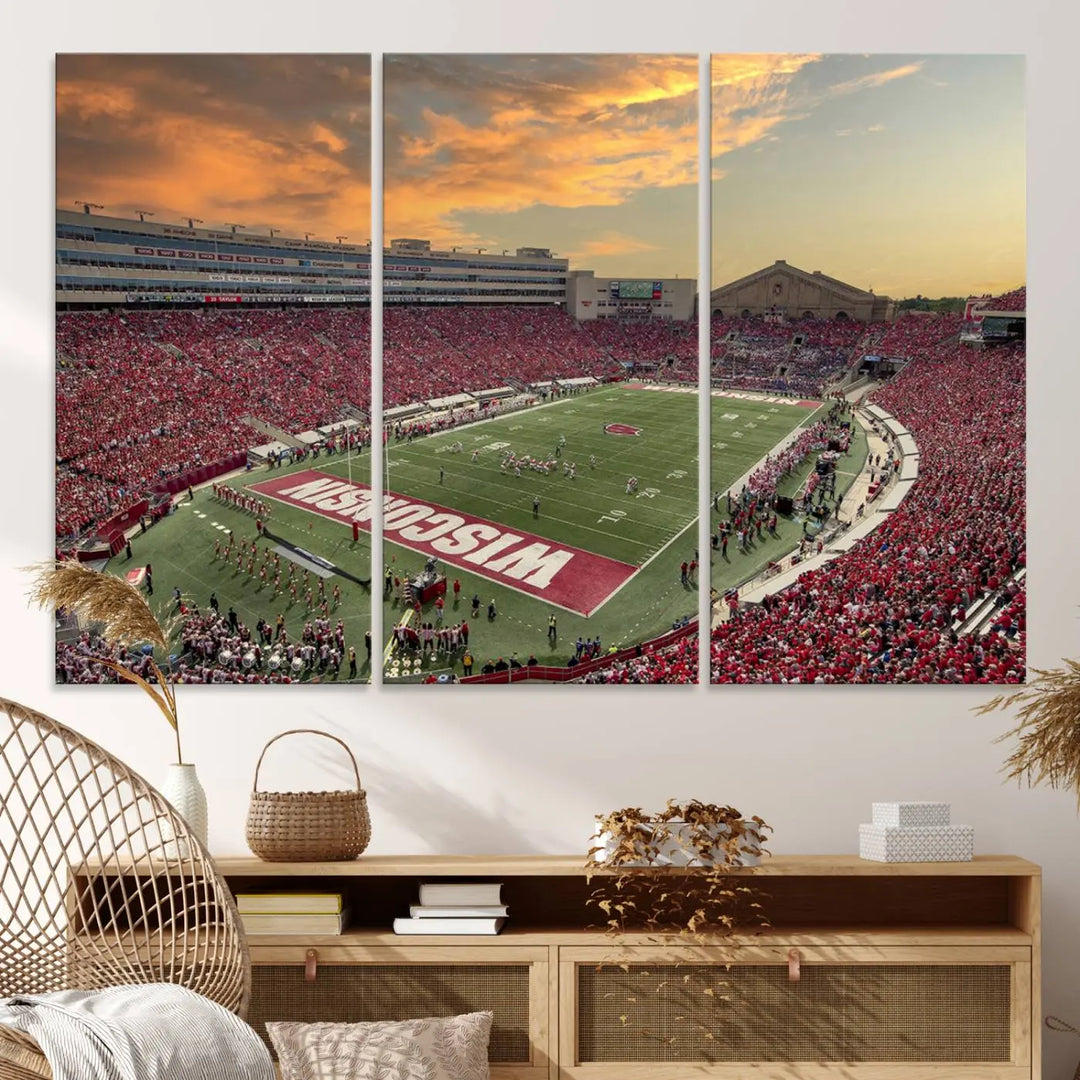 Wisconsin Badgers Football Team Print - Madison Camp Randall Stadium Wall Art Canvas Print