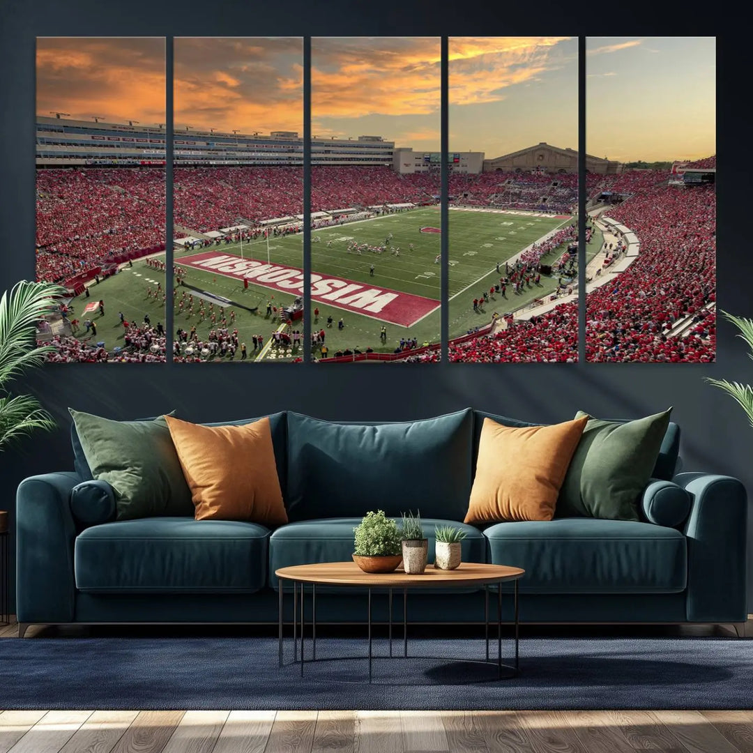 Wisconsin Badgers Football Team Print - Madison Camp Randall Stadium Wall Art Canvas Print