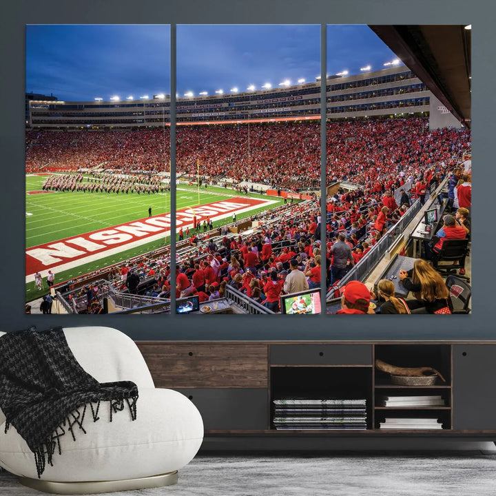 Wisconsin Badgers Football Team Print - Madison Camp Randall Stadium Wall Art Canvas Print