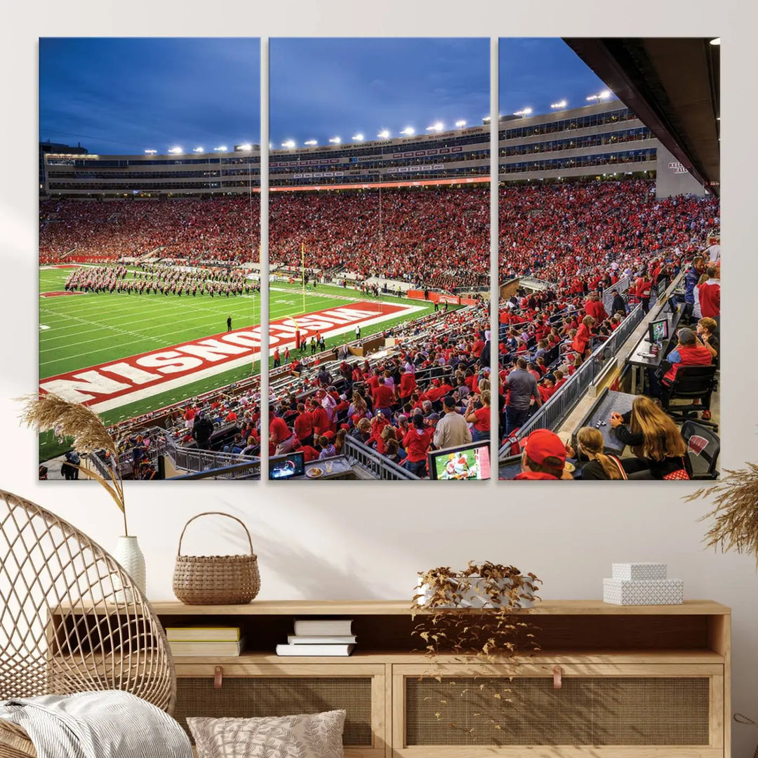 Wisconsin Badgers Football Team Print - Madison Camp Randall Stadium Wall Art Canvas Print