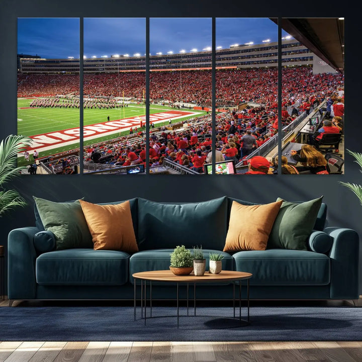 Wisconsin Badgers Football Team Print - Madison Camp Randall Stadium Wall Art Canvas Print