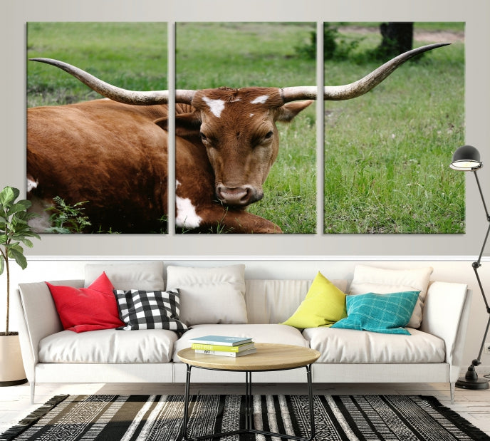 Big Horn Cow Green Grass Animal Picture Art Wall Decor Canvas Print