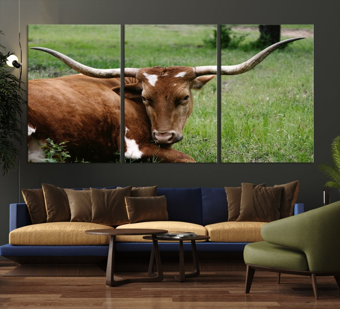 Big Horn Cow Green Grass Animal Picture Art Wall Decor Canvas Print