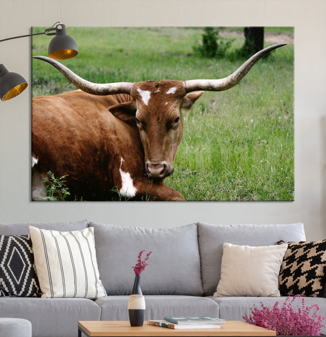 Big Horn Cow Green Grass Animal Picture Art Wall Decor Canvas Print