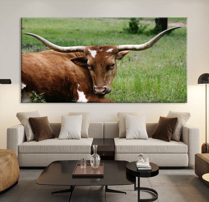 Big Horn Cow Green Grass Animal Picture Art Wall Decor Canvas Print