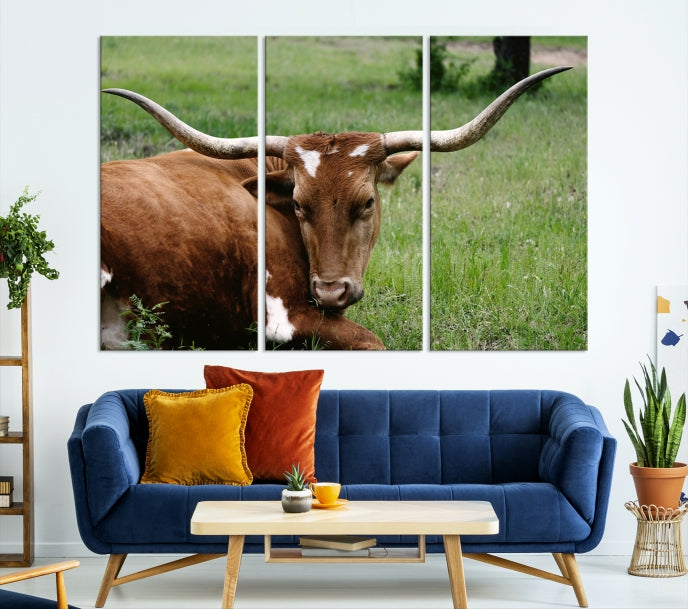 Big Horn Cow Green Grass Animal Picture Art Wall Decor Canvas Print