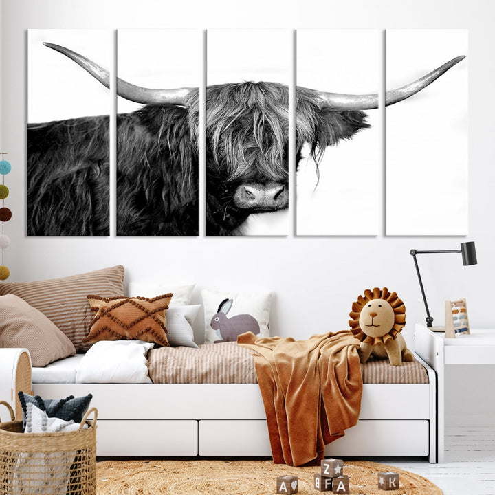 Black White Highland Cow Wall Art Canvas Print Animal Picture Canvas Wall Decor