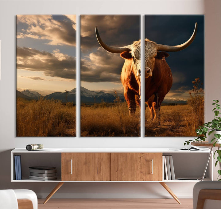 Cow Bighorn Wall Art Canvas Print, Longhorn Texas Large Cow Animal Canvas Print