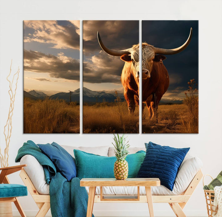 Cow Bighorn Wall Art Canvas Print, Longhorn Texas Large Cow Animal Canvas Print