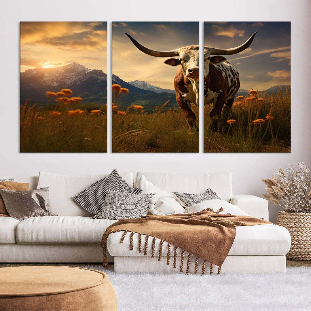 Cow Bighorn Wall Art Canvas Print, Longhorn Texas Large Cow Animal Canvas Print