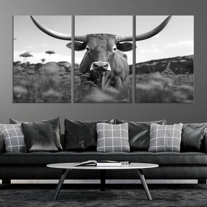 Cow Bighorn Wall Art Canvas Print, Longhorn Texas Large Cow Animal Canvas Print