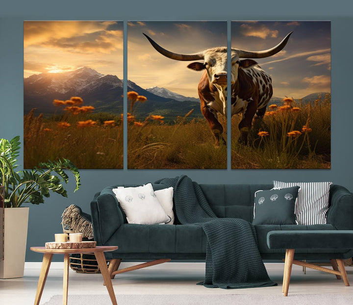 Cow Bighorn Wall Art Canvas Print, Longhorn Texas Large Cow Animal Canvas Print