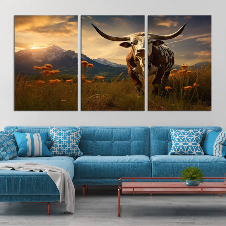 Cow Bighorn Wall Art Canvas Print, Longhorn Texas Large Cow Animal Canvas Print