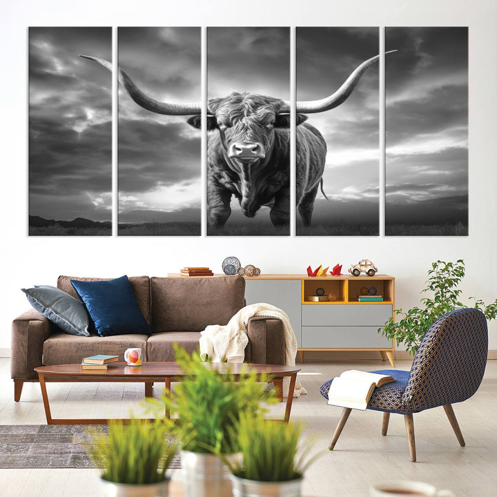 Cow Bighorn Wall Art Canvas Print, Longhorn Texas Large Cow Animal Canvas Print