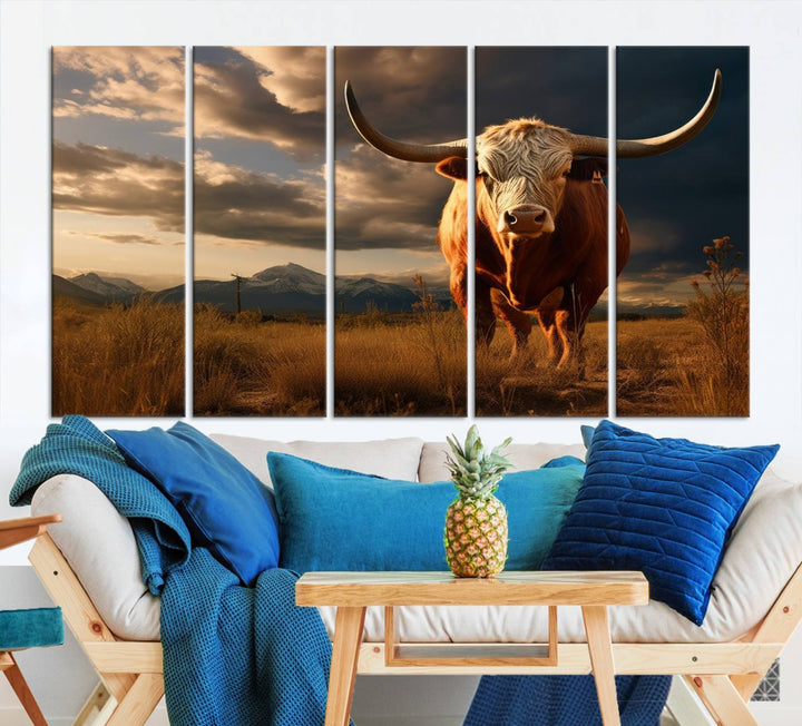 Cow Bighorn Wall Art Canvas Print, Longhorn Texas Large Cow Animal Canvas Print