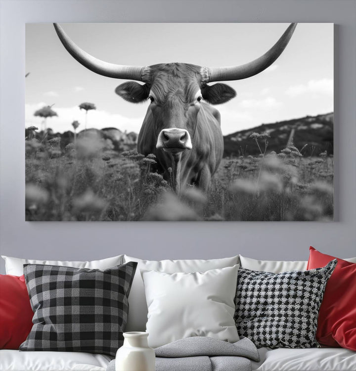 Cow Bighorn Wall Art Canvas Print, Longhorn Texas Large Cow Animal Canvas Print