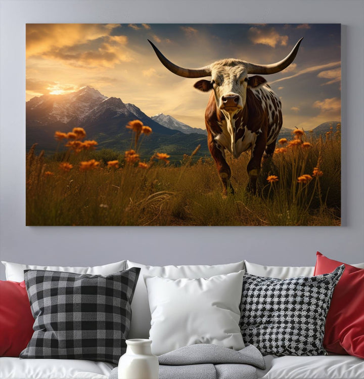 Cow Bighorn Wall Art Canvas Print, Longhorn Texas Large Cow Animal Canvas Print