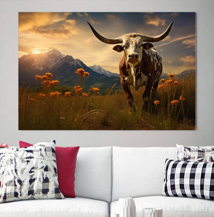 Cow Bighorn Wall Art Canvas Print, Longhorn Texas Large Cow Animal Canvas Print