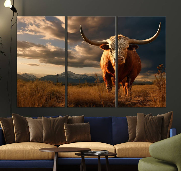 Cow Bighorn Wall Art Canvas Print, Longhorn Texas Large Cow Animal Canvas Print