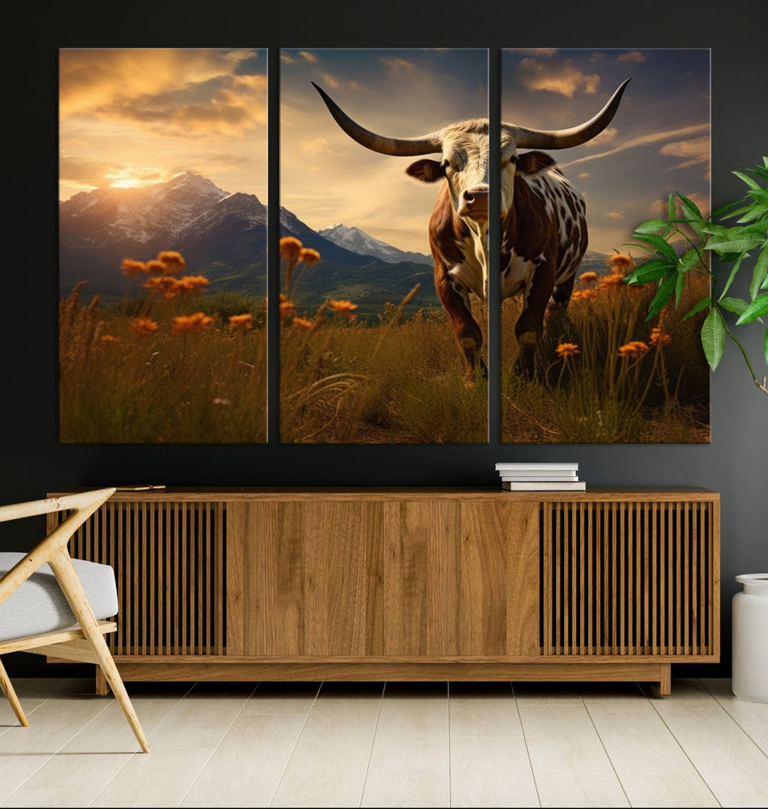 Cow Bighorn Wall Art Canvas Print, Longhorn Texas Large Cow Animal Canvas Print