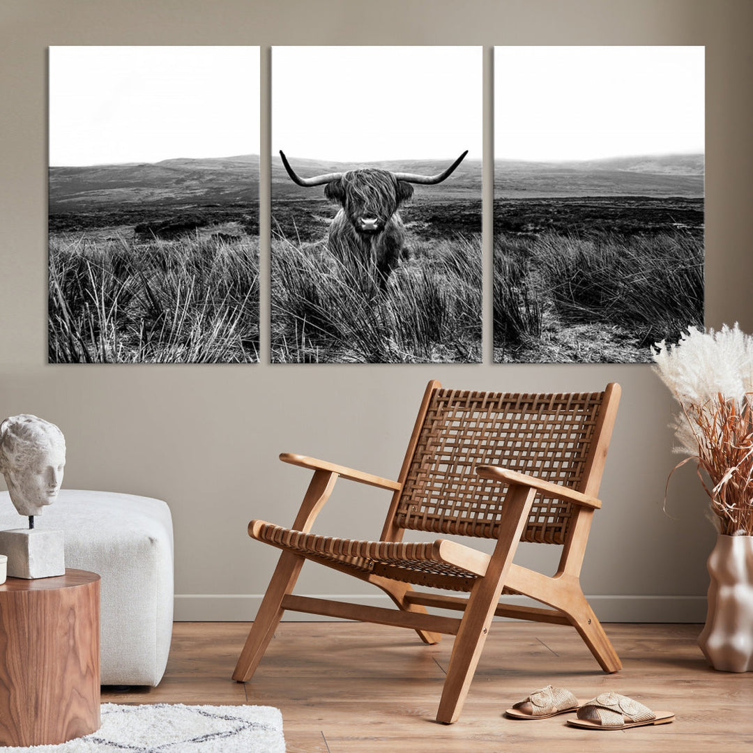 Highland Cow Canvas Wall Art Farmhouse Decor Cow Black White Print Rustic Wall Decor Animals Painting Scottish Cow Wall Art