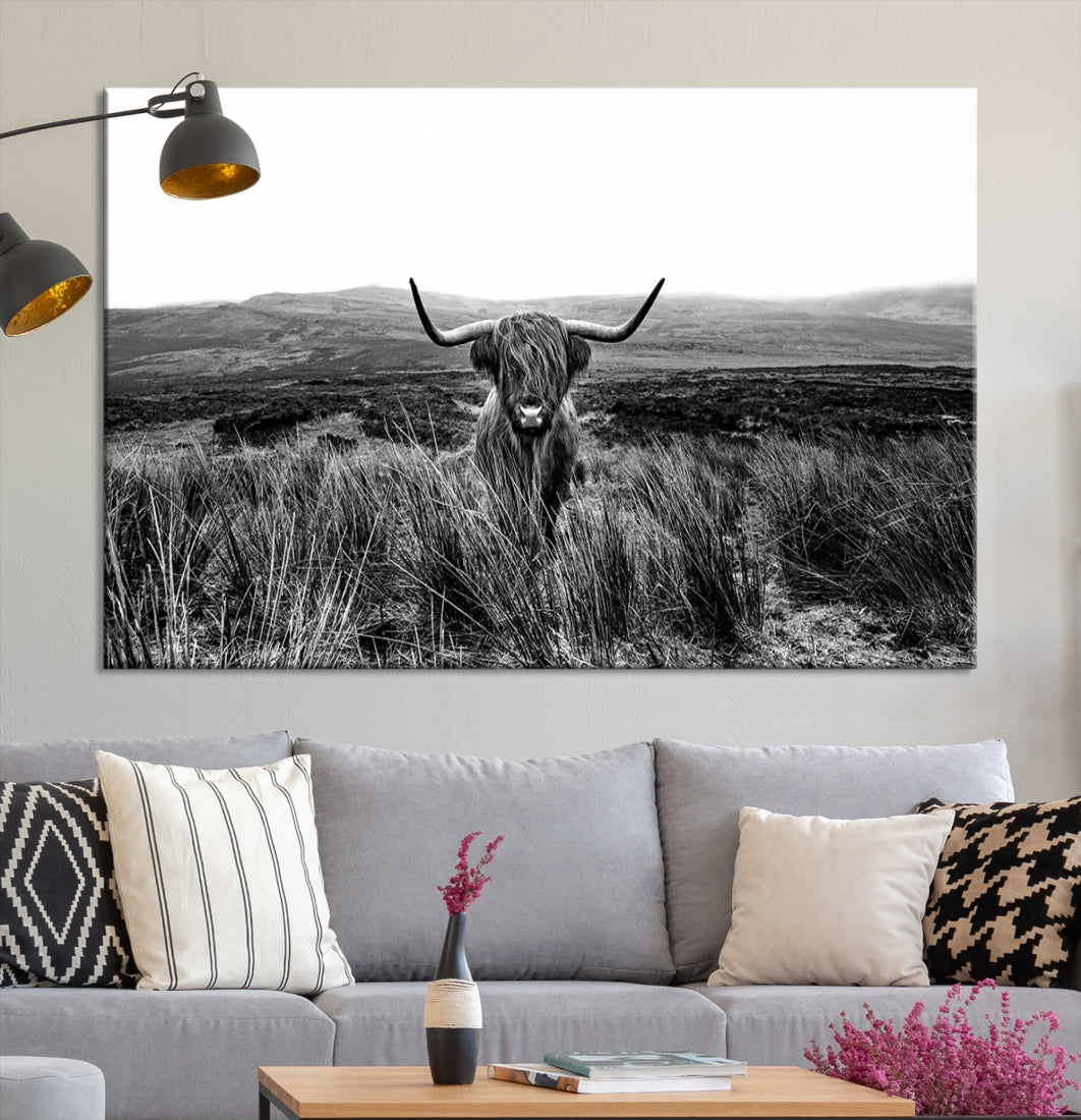 Highland Cow Canvas Wall Art Farmhouse Decor Cow Black White Print Rustic Wall Decor Animals Painting Scottish Cow Wall Art