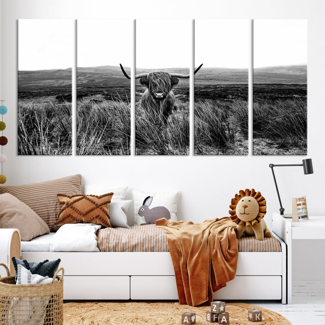 Highland Cow Canvas Wall Art Farmhouse Decor Cow Black White Print Rustic Wall Decor Animals Painting Scottish Cow Wall Art