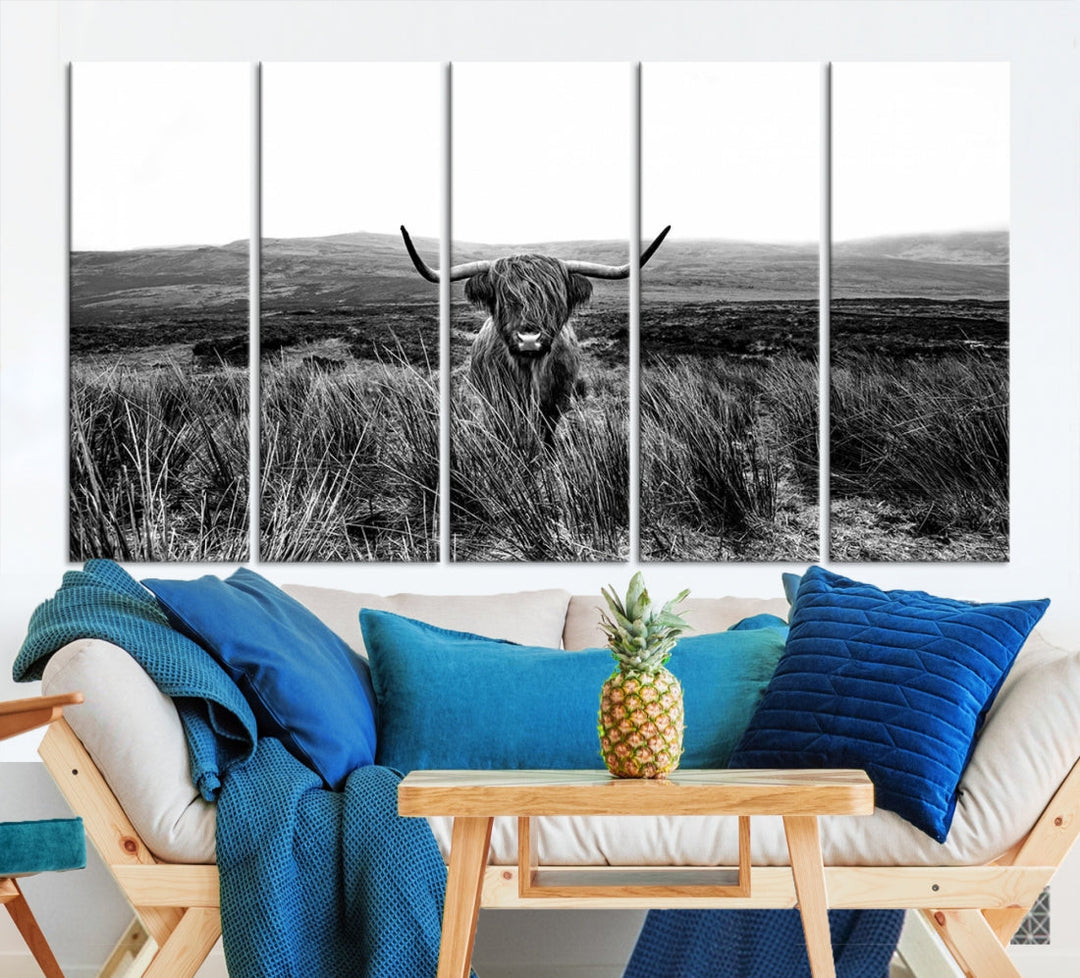 Highland Cow Canvas Wall Art Farmhouse Decor Cow Black White Print Rustic Wall Decor Animals Painting Scottish Cow Wall Art