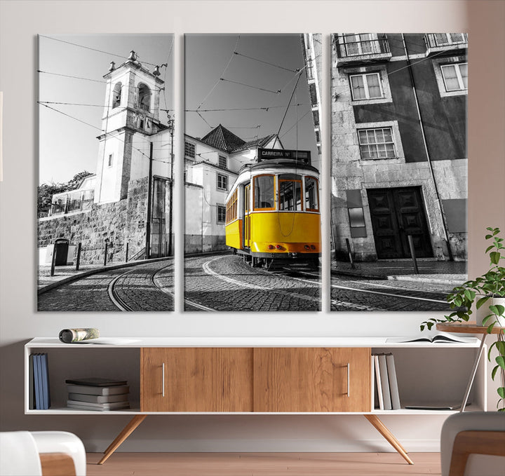 Iconic Yellow Lisbon Tram Canvas Wall Art Black and White Modern Home Decor High Quality Tram Trolley Canvas Art