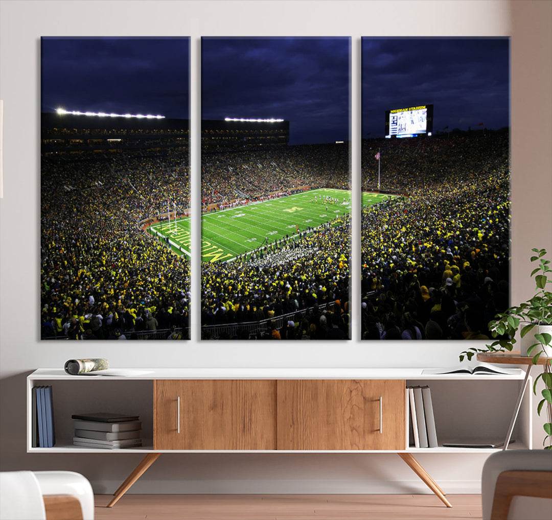 Michigan Football Stadium Wall Art Canvas Print, NFL Wall Art, Sports Room Wall Art Print, Sports Grill Bar Wall Decor, Football Lover Decor